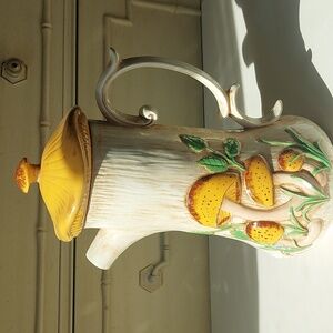 VTG Arnels tall Mushroom pitcher tea pot cottagecore grannycore 70s